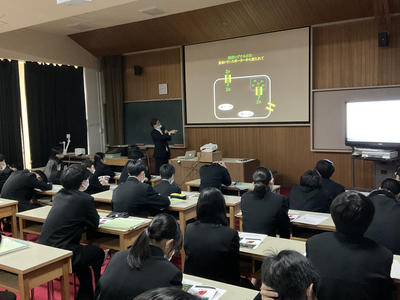 R4_徳島文理大学_深田教授_11.17_0003